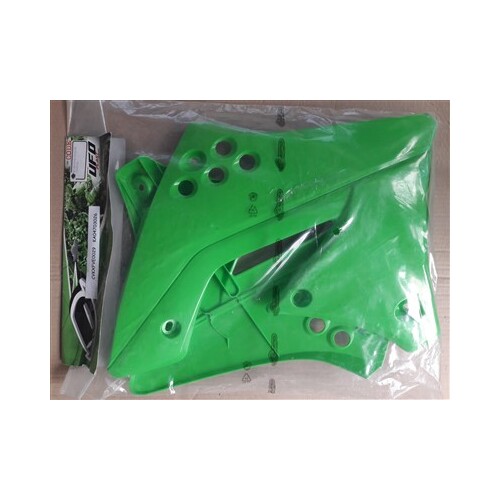 RTech Kawasaki KX250F 09-12 Green Radiator Shrouds